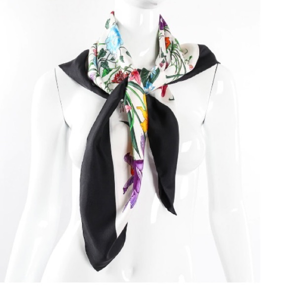 Gucci Black Flora II Silk Scarf NWOT - Picture 5 of 16